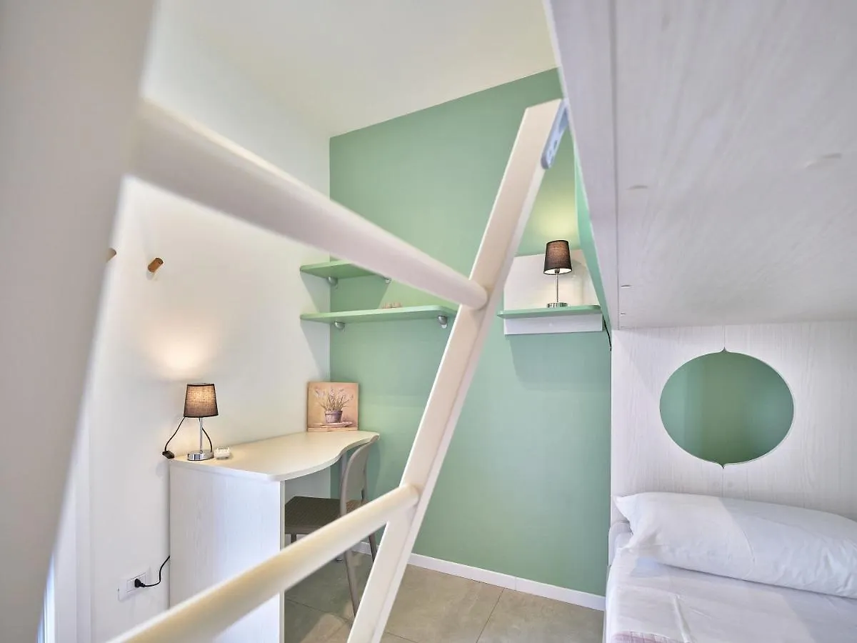 Apartmentsgarda - Il Leccio Residence 0*, Garda (Verona)