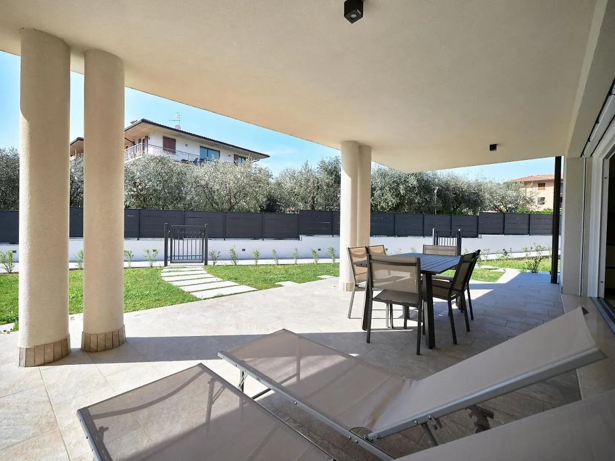Apartmentsgarda - Il Leccio Residence 0*, Garda (Verona) Italy