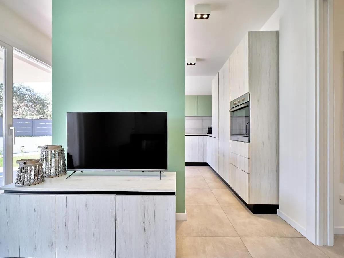 Apartmentsgarda - Il Leccio Residence Apartment Garda (Verona)